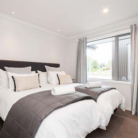 Luxury Rata Apartment - A Twizel Bagian luar foto